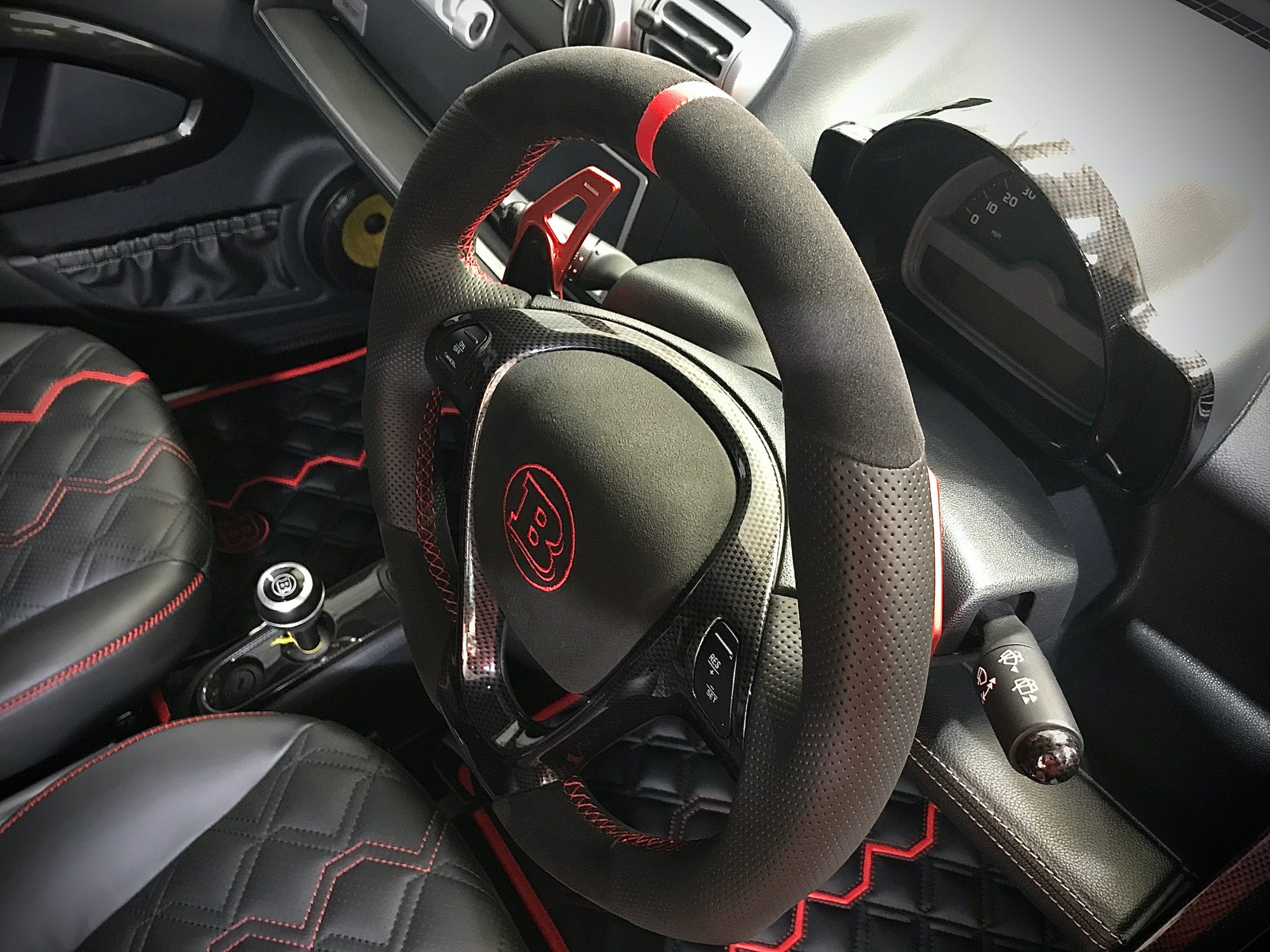 sample-page-image-steeringwheel-scaled